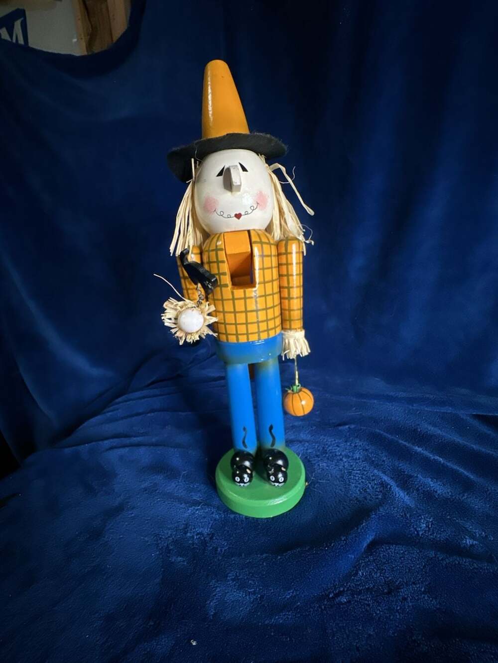 HomeGoods Halloween Wooden Scarecrow Nutcracker Figurine